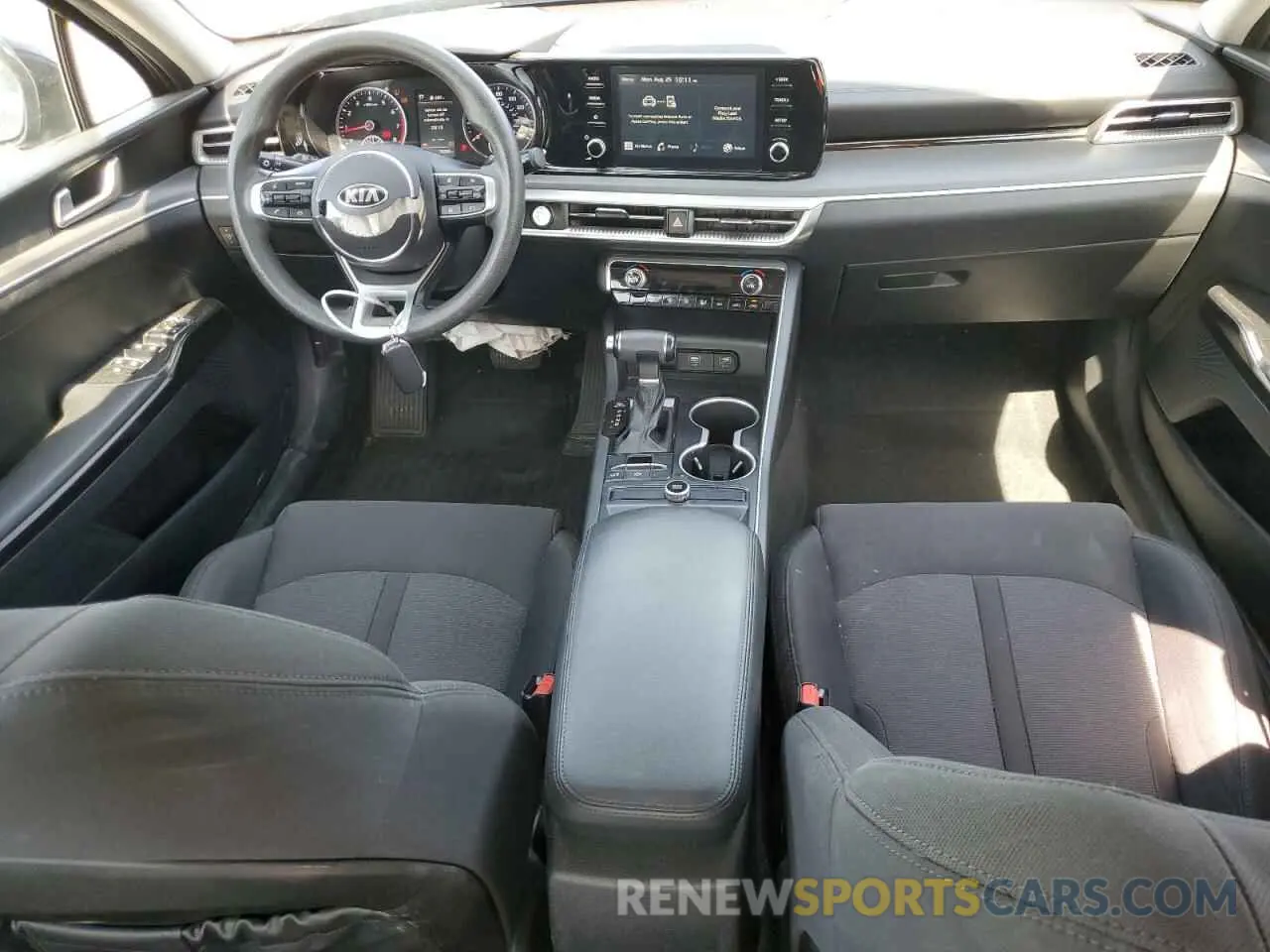 8 fotografías del automóvil dañado 5XXG14J2XMG069527 KIA K5 2021