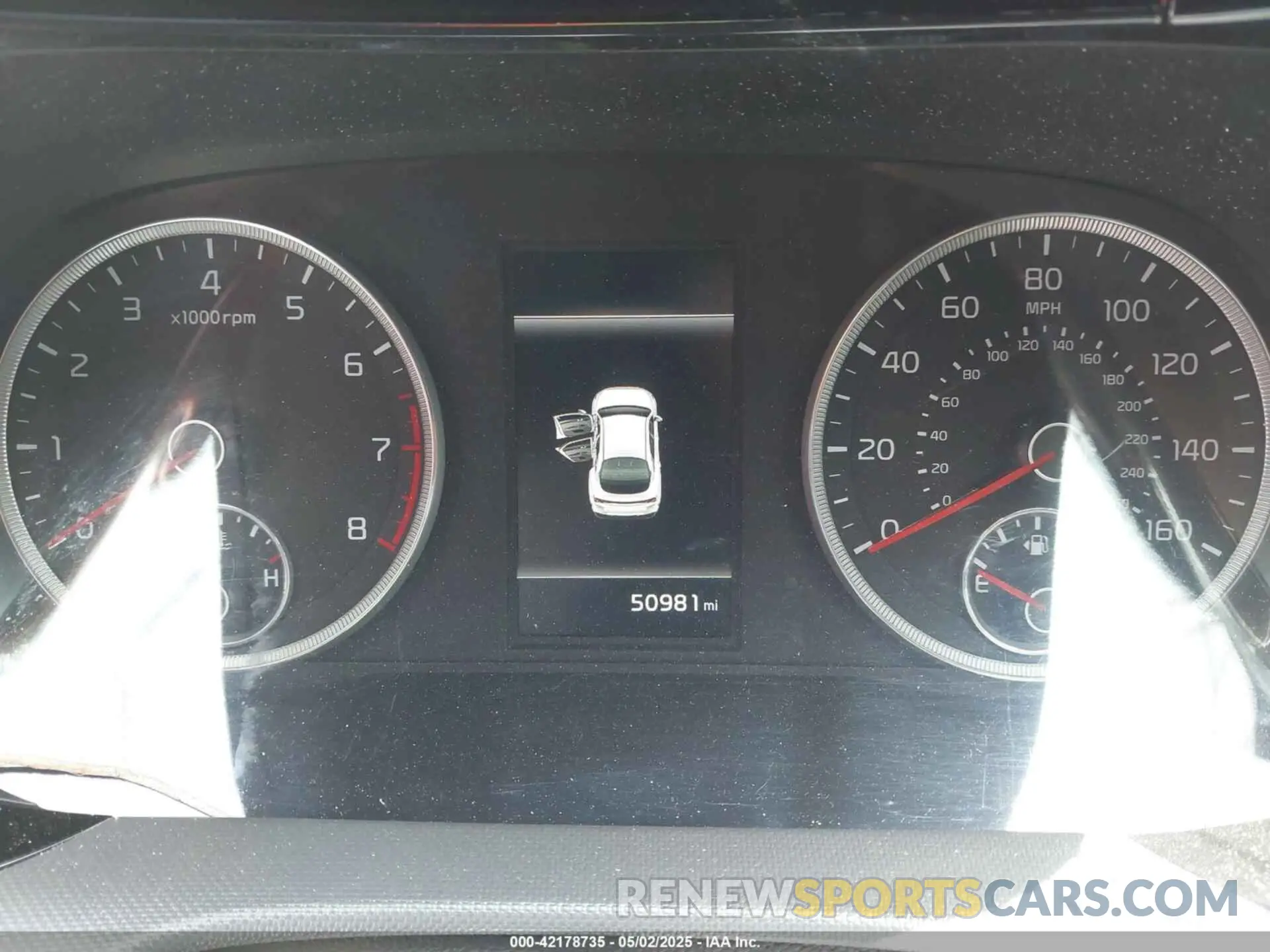 7 fotografías del automóvil dañado 5XXG14J2XMG072542 KIA K5 2021
