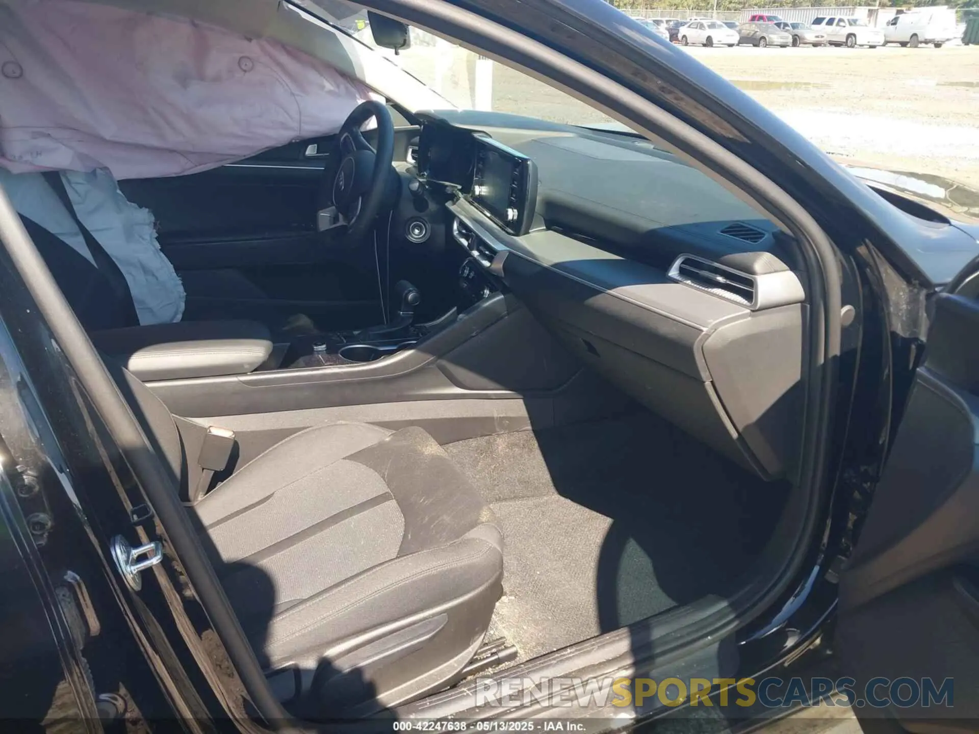 5 fotografías del automóvil dañado 5XXG24J21MG001419 KIA K5 2021