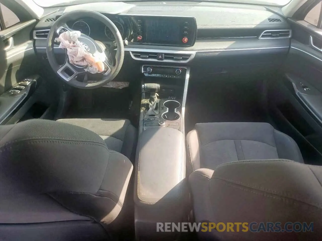 8 fotografías del automóvil dañado 5XXG24J21MG027650 KIA K5 2021