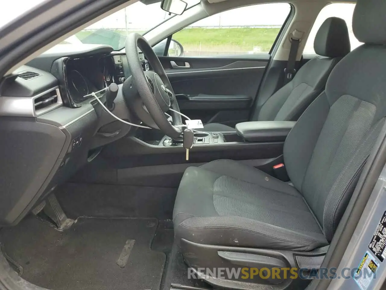 7 fotografías del automóvil dañado 5XXG24J23MG016763 KIA K5 2021