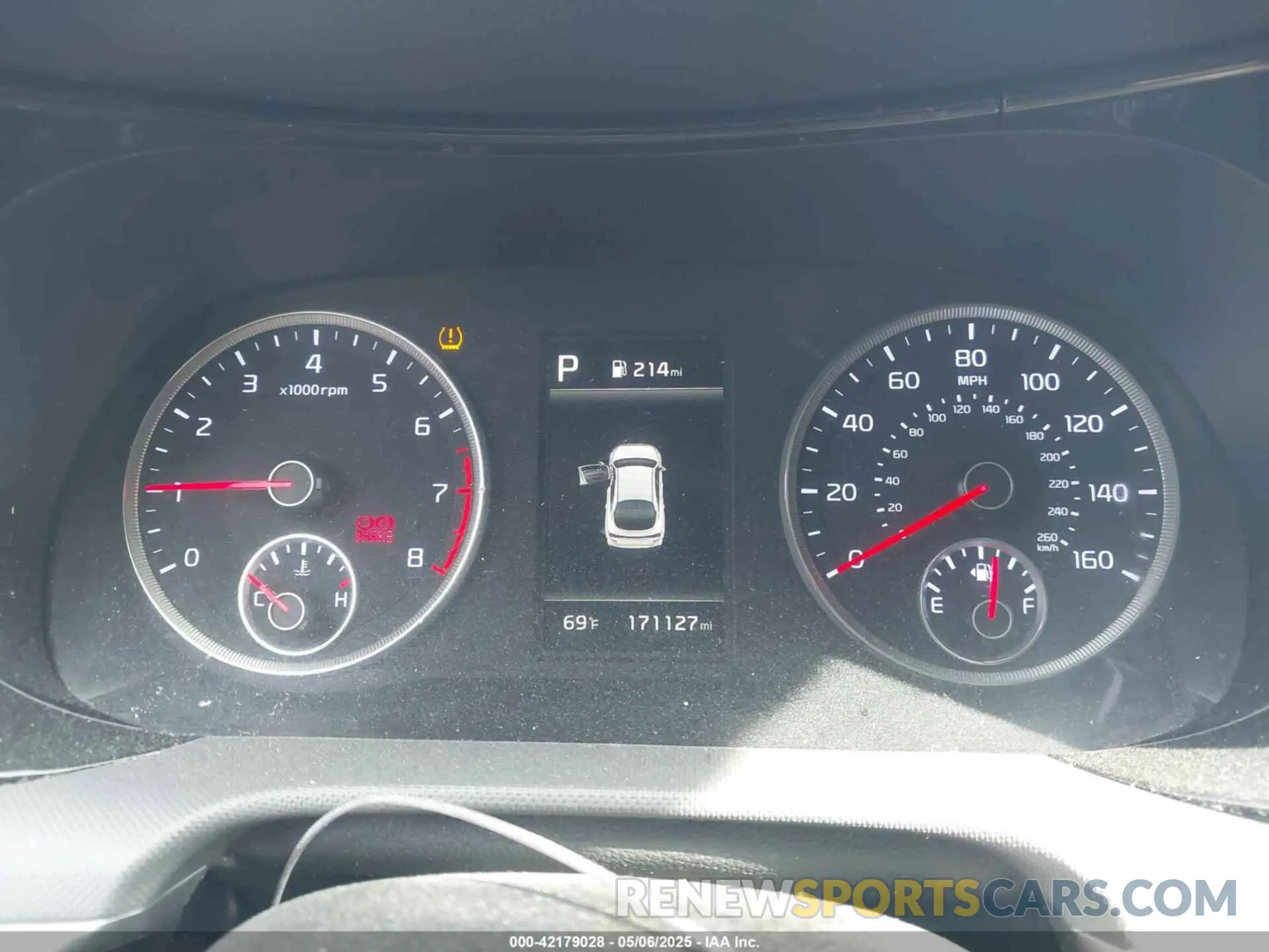 7 fotografías del automóvil dañado 5XXG24J27MG017012 KIA K5 2021