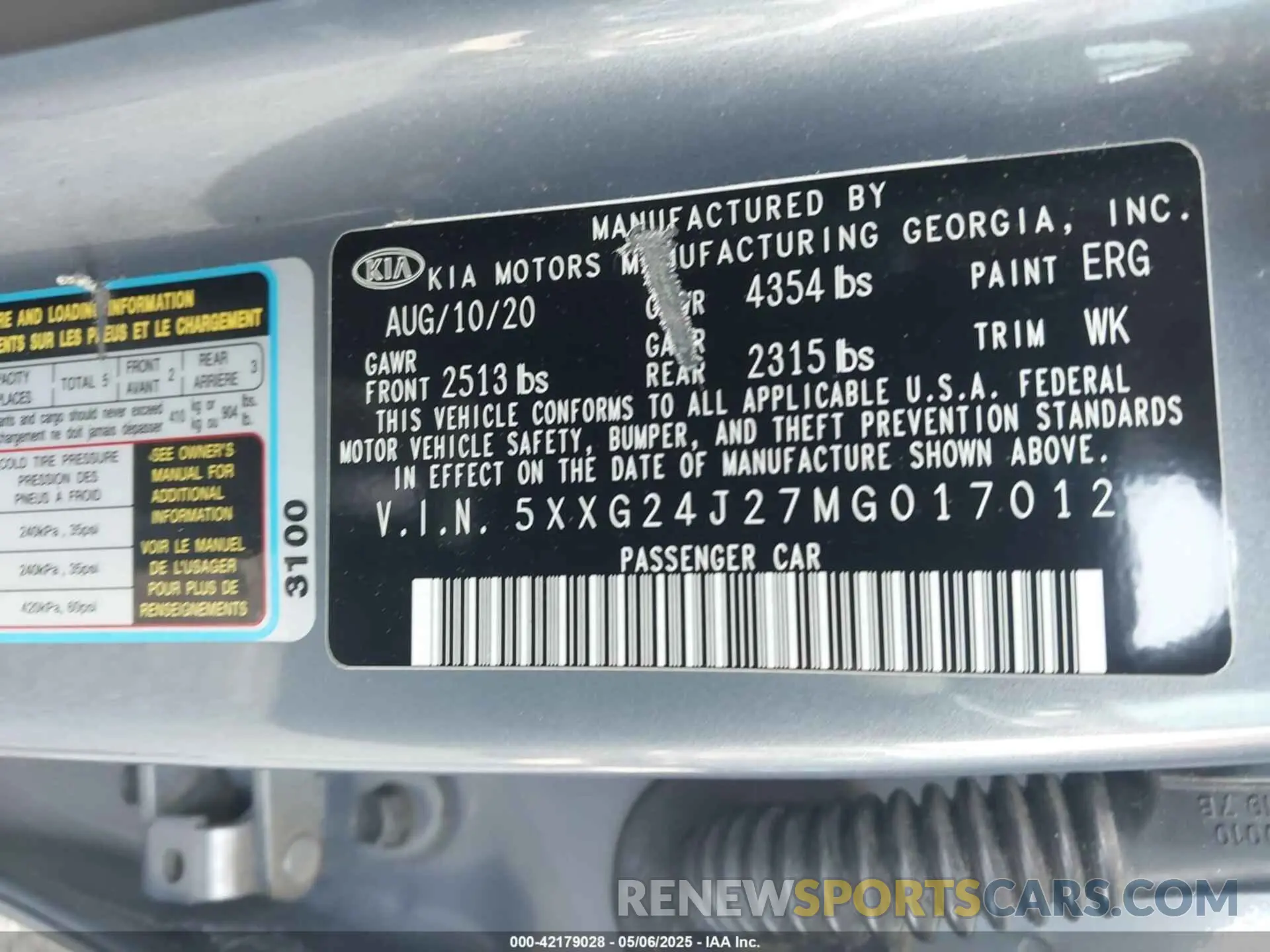9 fotografías del automóvil dañado 5XXG24J27MG017012 KIA K5 2021