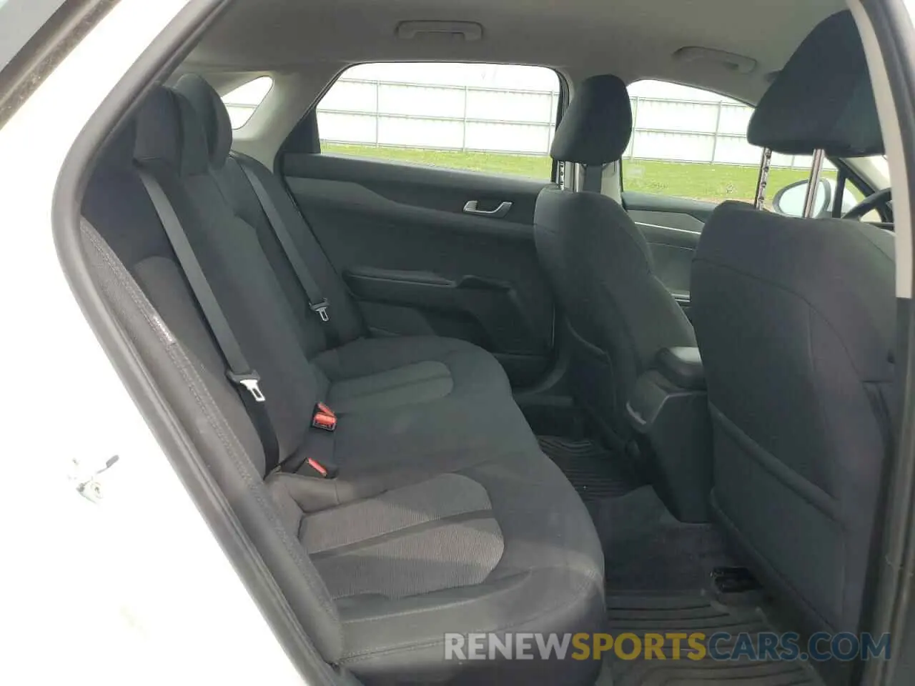 10 fotografías del automóvil dañado 5XXG24J27MG025126 KIA K5 2021