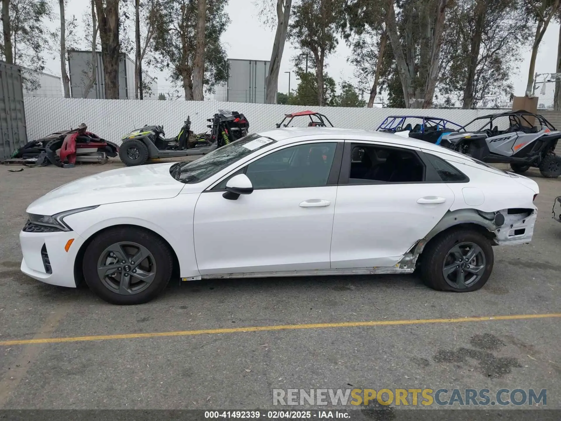 15 fotografías del automóvil dañado 5XXG24J27MG031928 KIA K5 2021