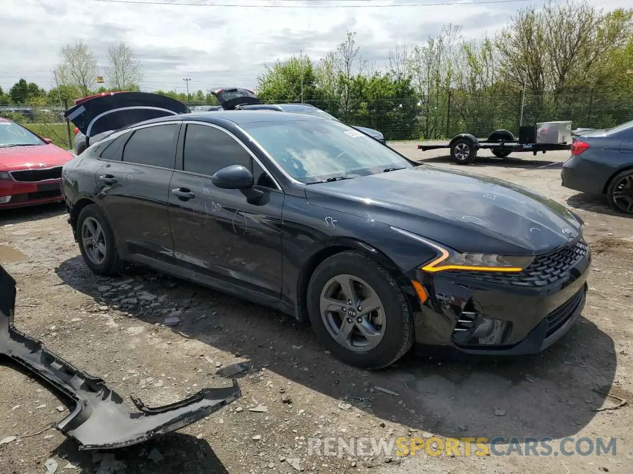 4 fotografías del automóvil dañado 5XXG24J27MG032240 KIA K5 2021