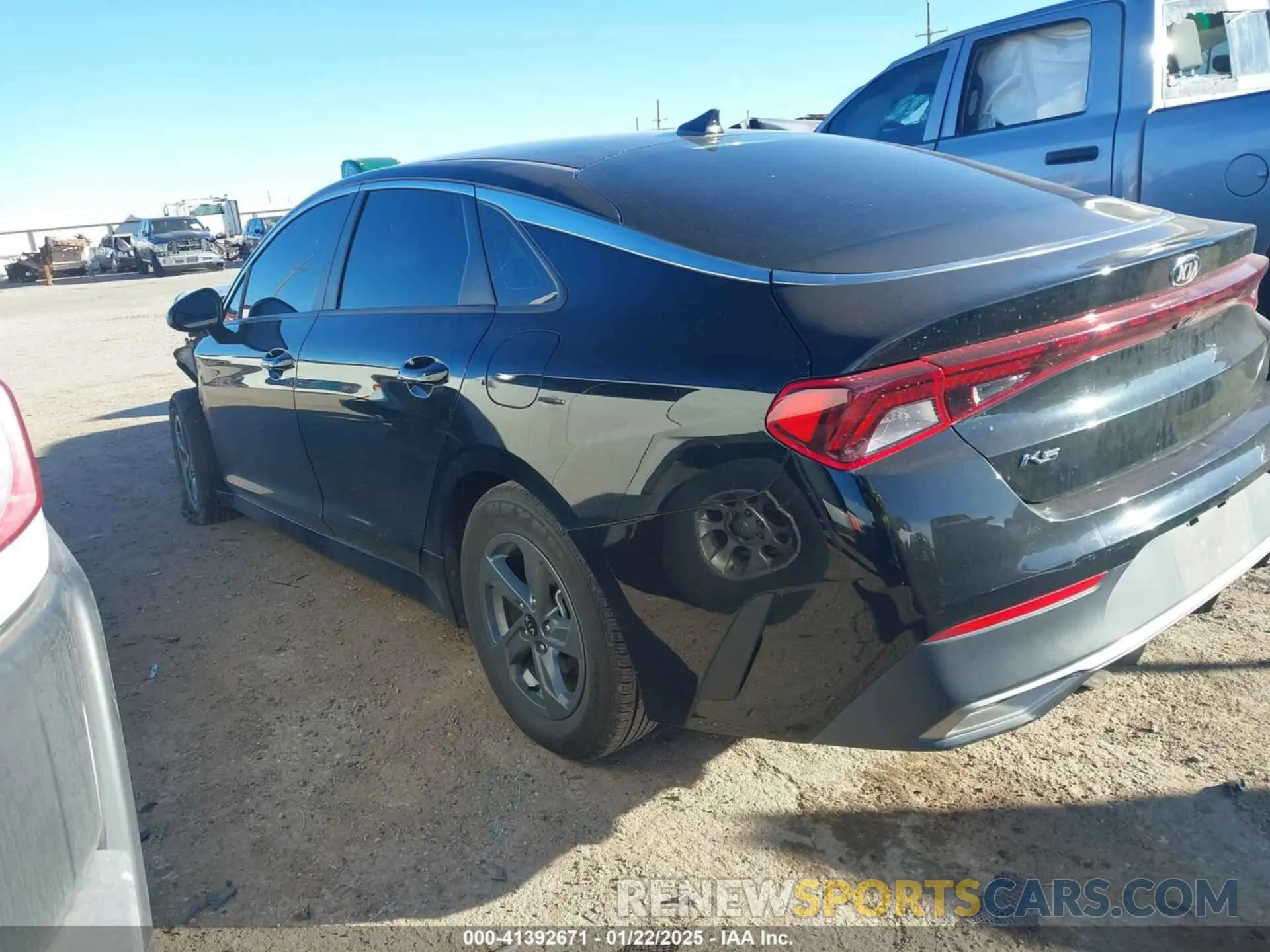 14 fotografías del automóvil dañado 5XXG24J28MG043991 KIA K5 2021