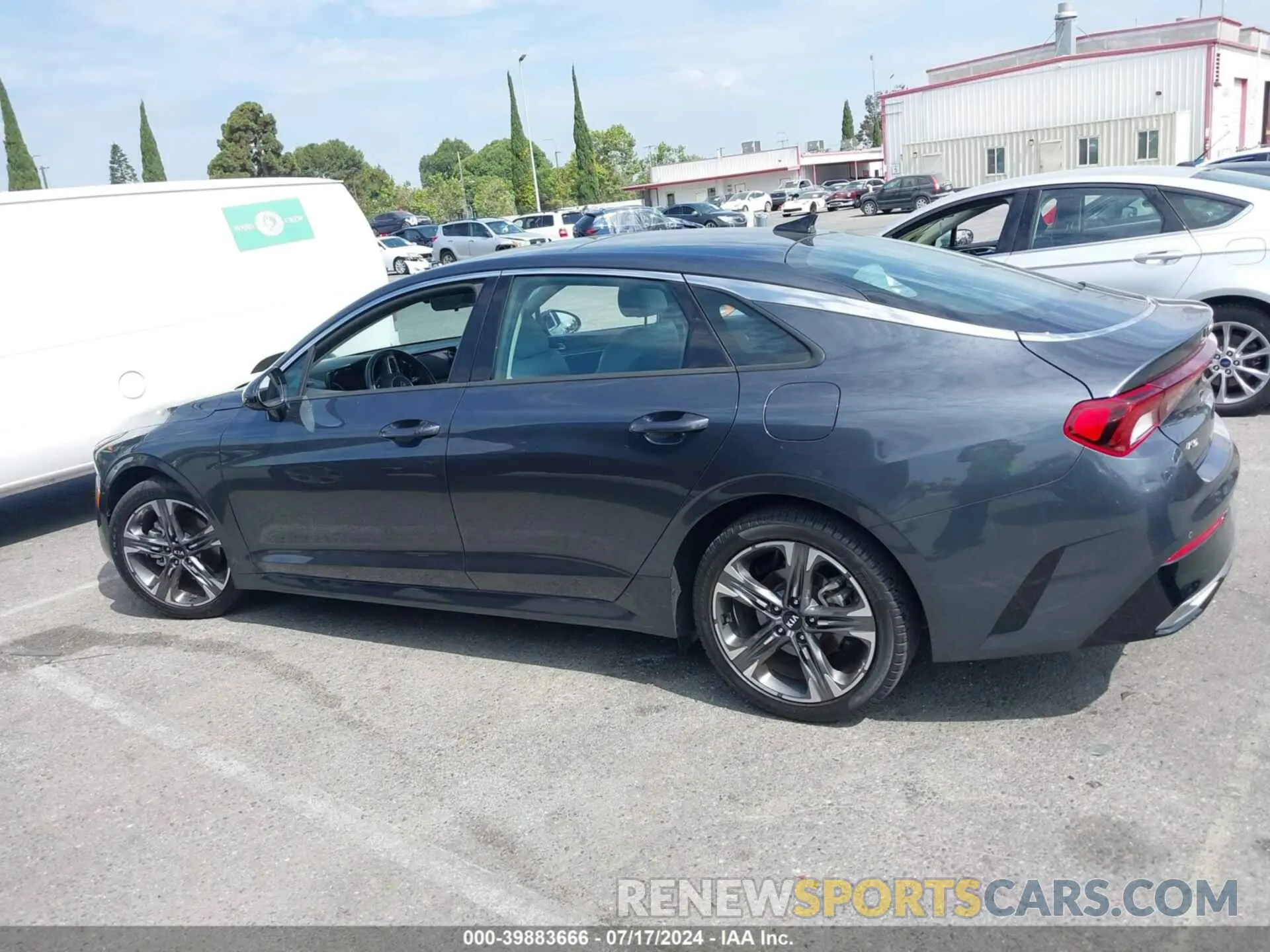 14 fotografías del automóvil dañado 5XXG34J20MG038085 KIA K5 2021