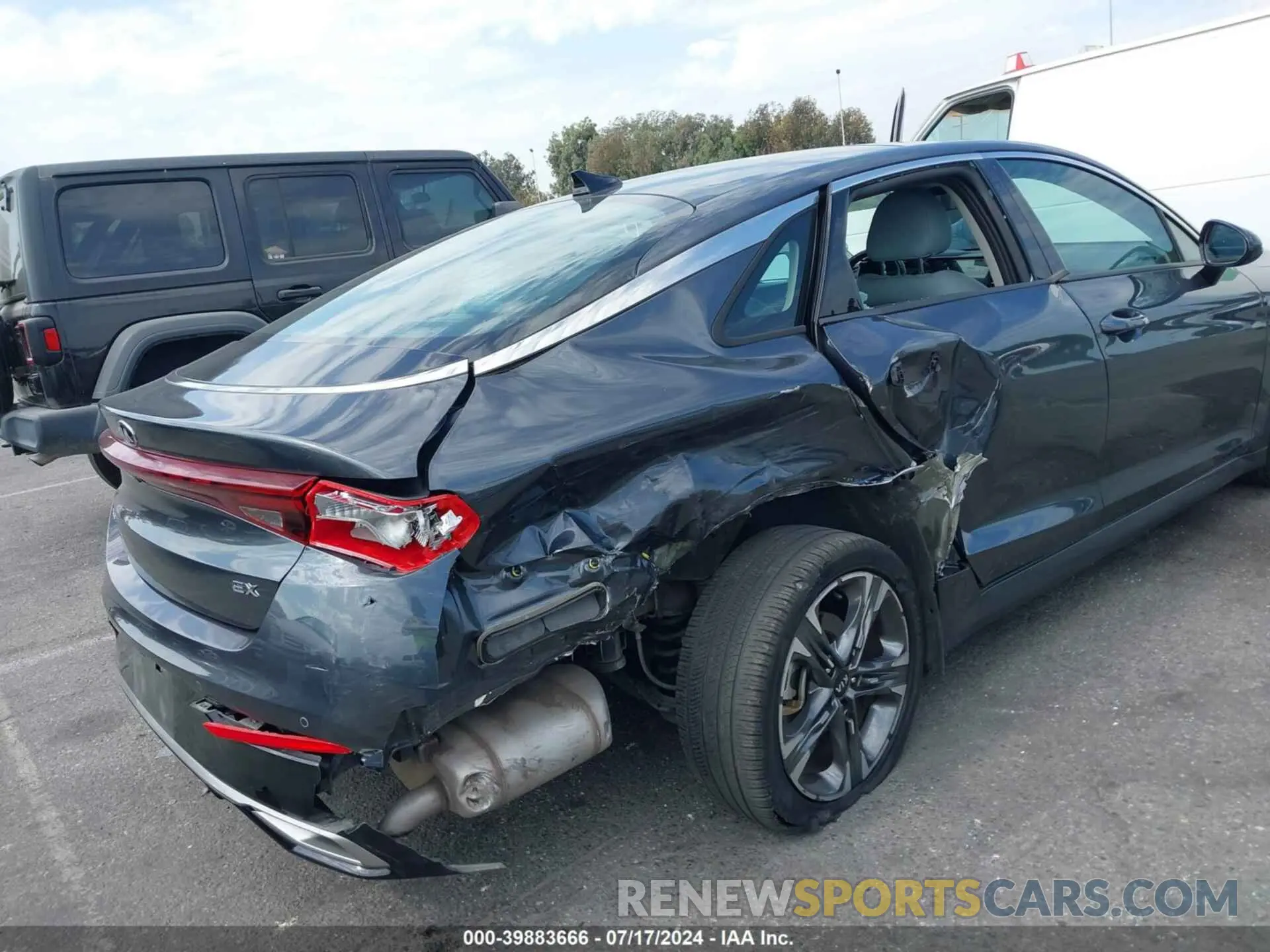 6 fotografías del automóvil dañado 5XXG34J20MG038085 KIA K5 2021