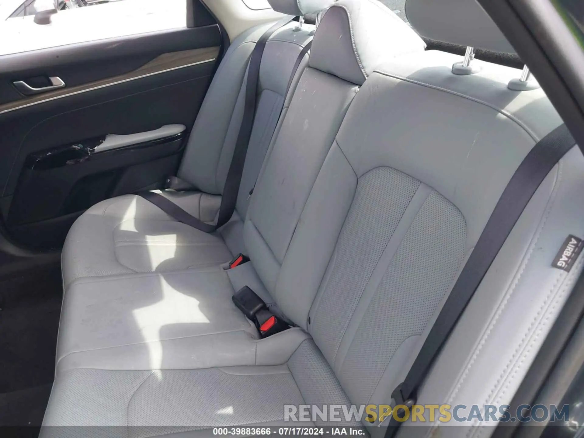 8 fotografías del automóvil dañado 5XXG34J20MG038085 KIA K5 2021