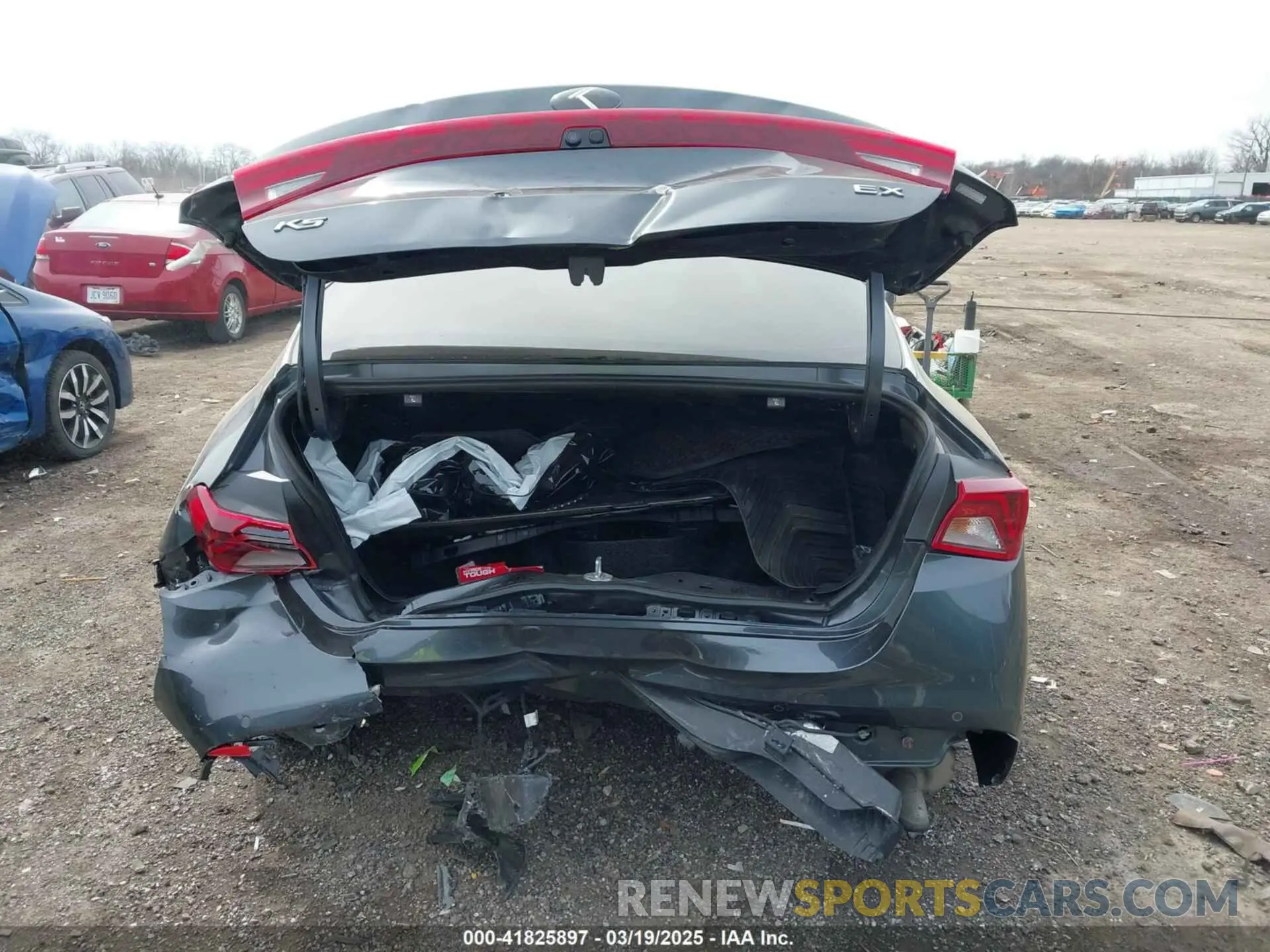 6 fotografías del automóvil dañado 5XXG34J23MG011043 KIA K5 2021