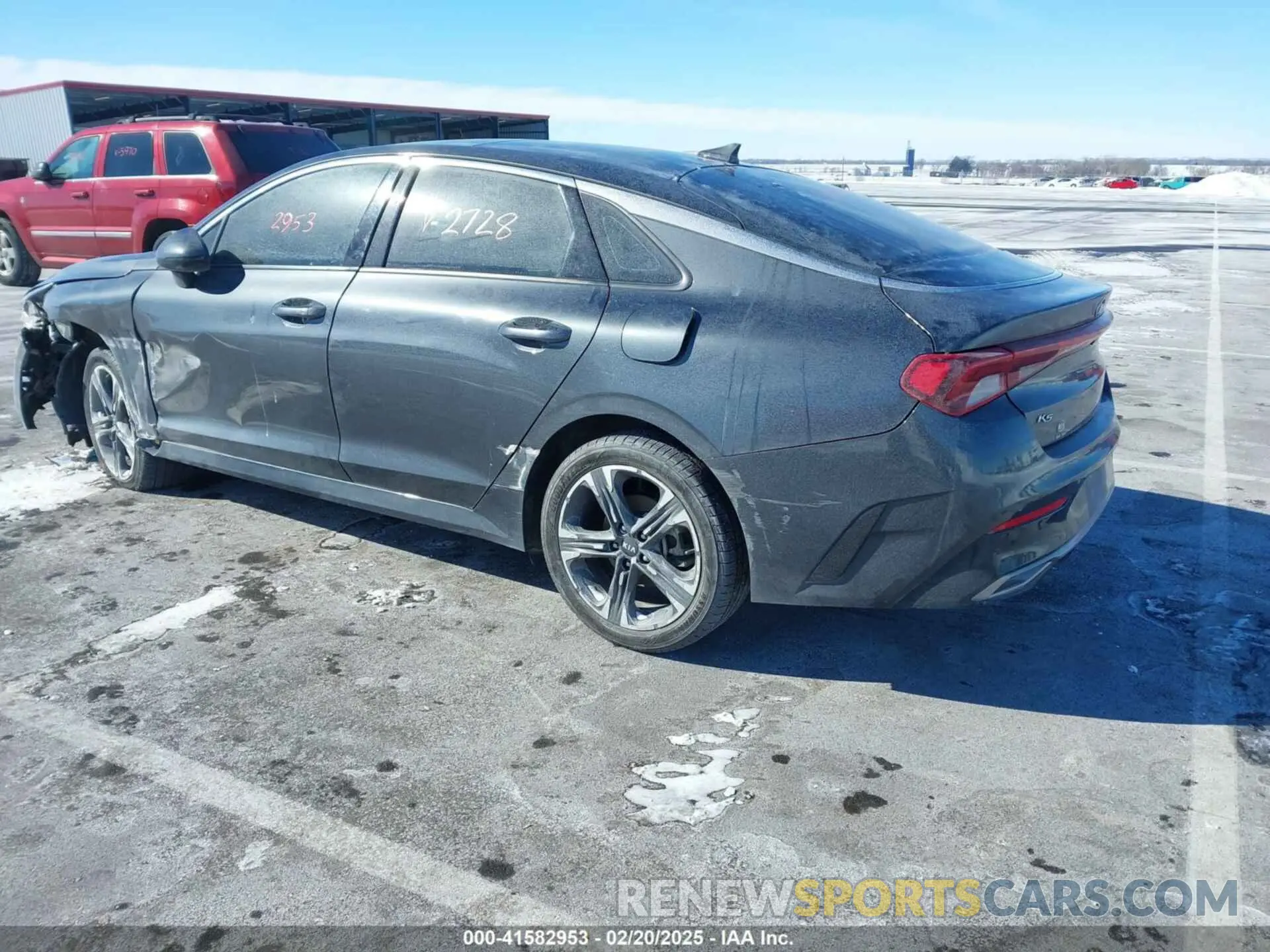 3 fotografías del automóvil dañado 5XXG34J27MG012728 KIA K5 2021