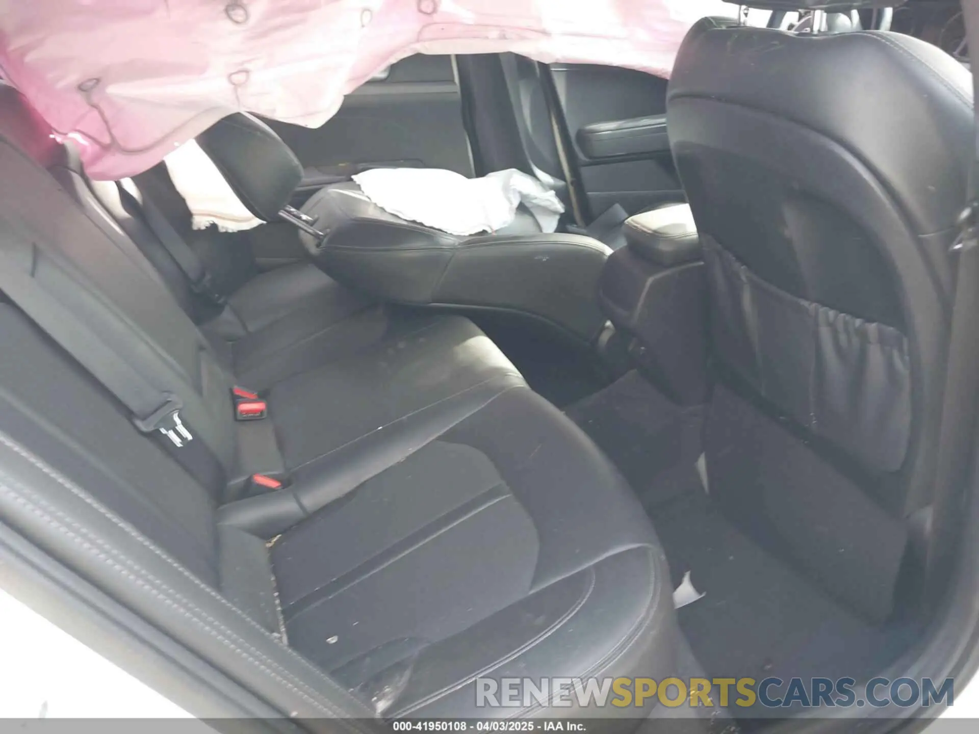 8 fotografías del automóvil dañado 5XXG64J21MG050527 KIA K5 2021