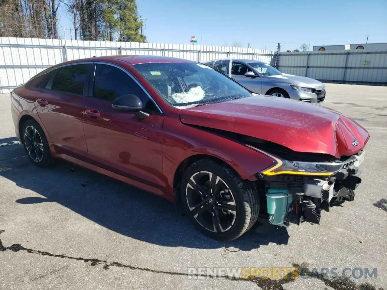 4 fotografías del automóvil dañado 5XXG64J21MG051192 KIA K5 2021