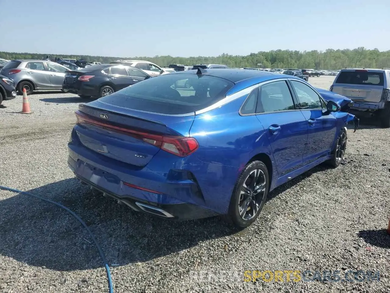 3 fotografías del automóvil dañado 5XXG64J21MG076092 KIA K5 2021