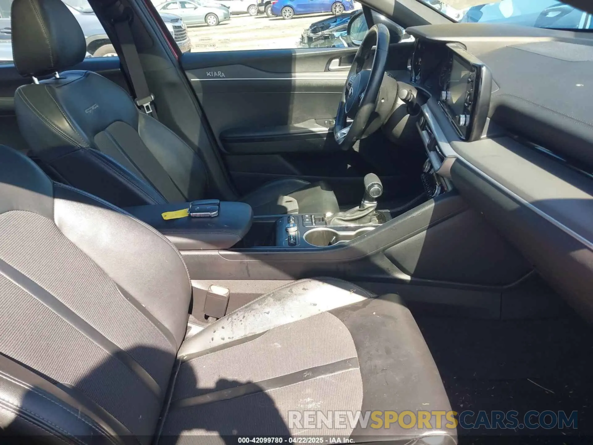 5 fotografías del automóvil dañado 5XXG64J21MG077890 KIA K5 2021