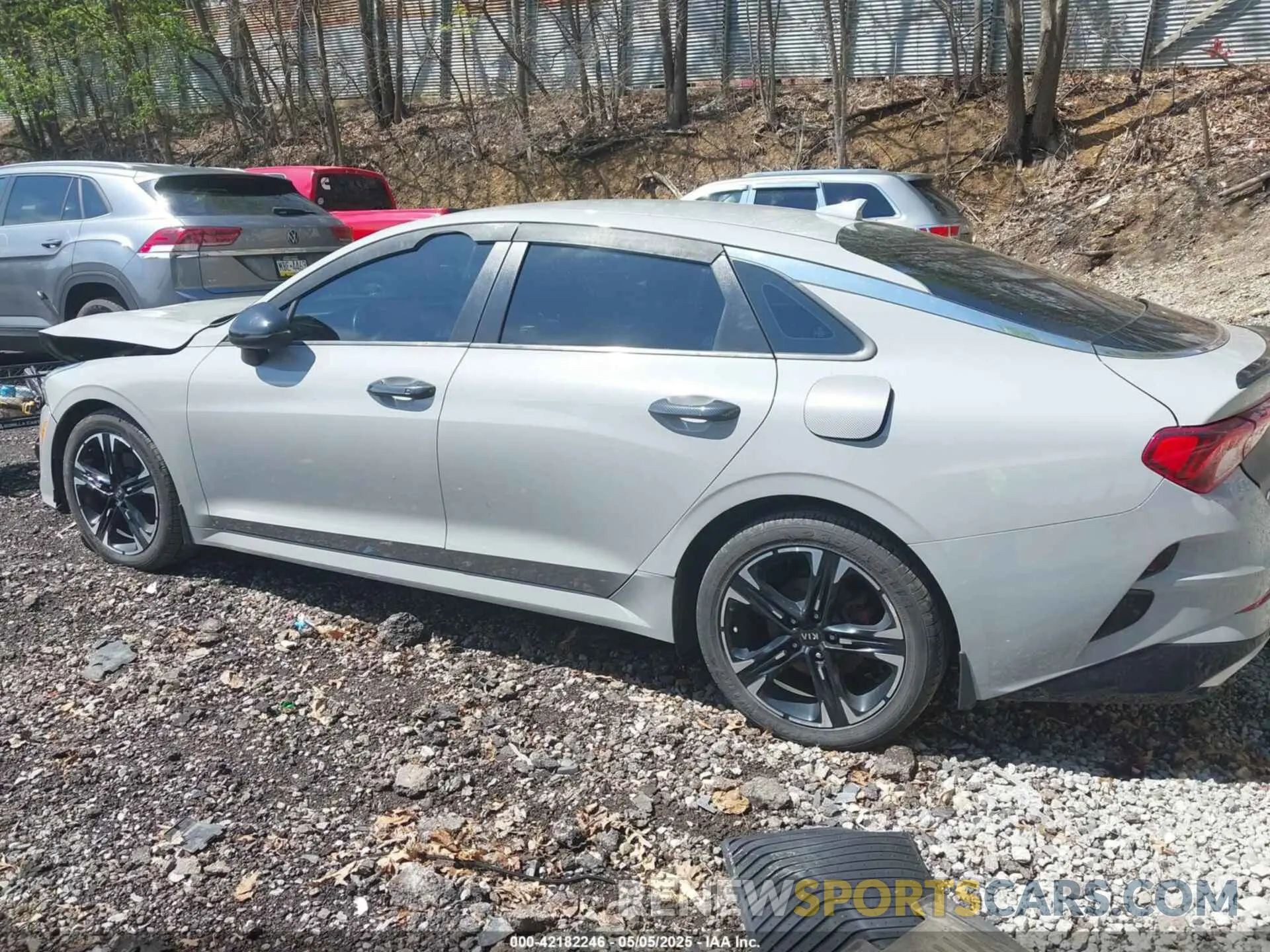 15 fotografías del automóvil dañado 5XXG64J23MG019182 KIA K5 2021