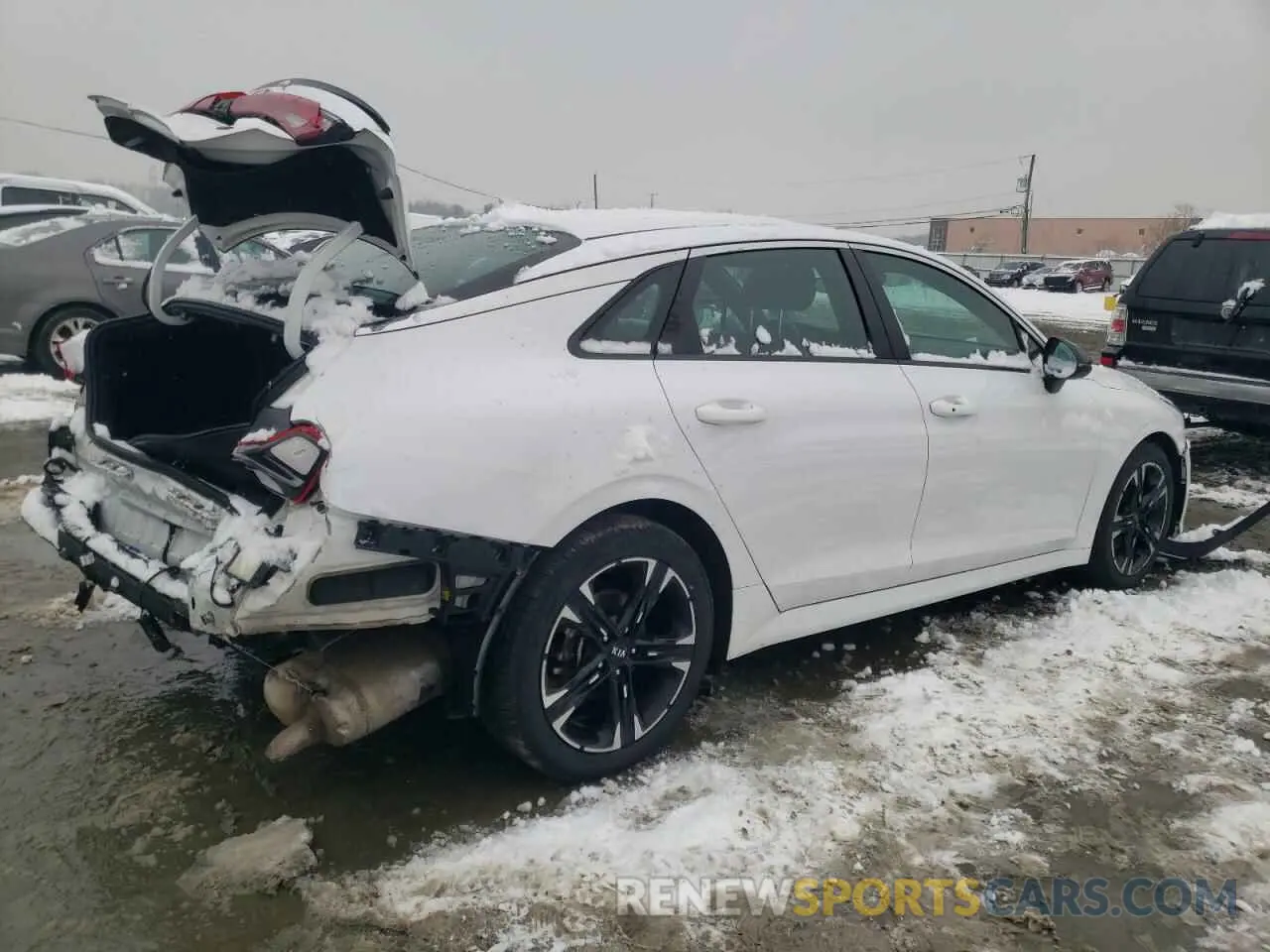 3 fotografías del automóvil dañado 5XXG64J23MG029209 KIA K5 2021