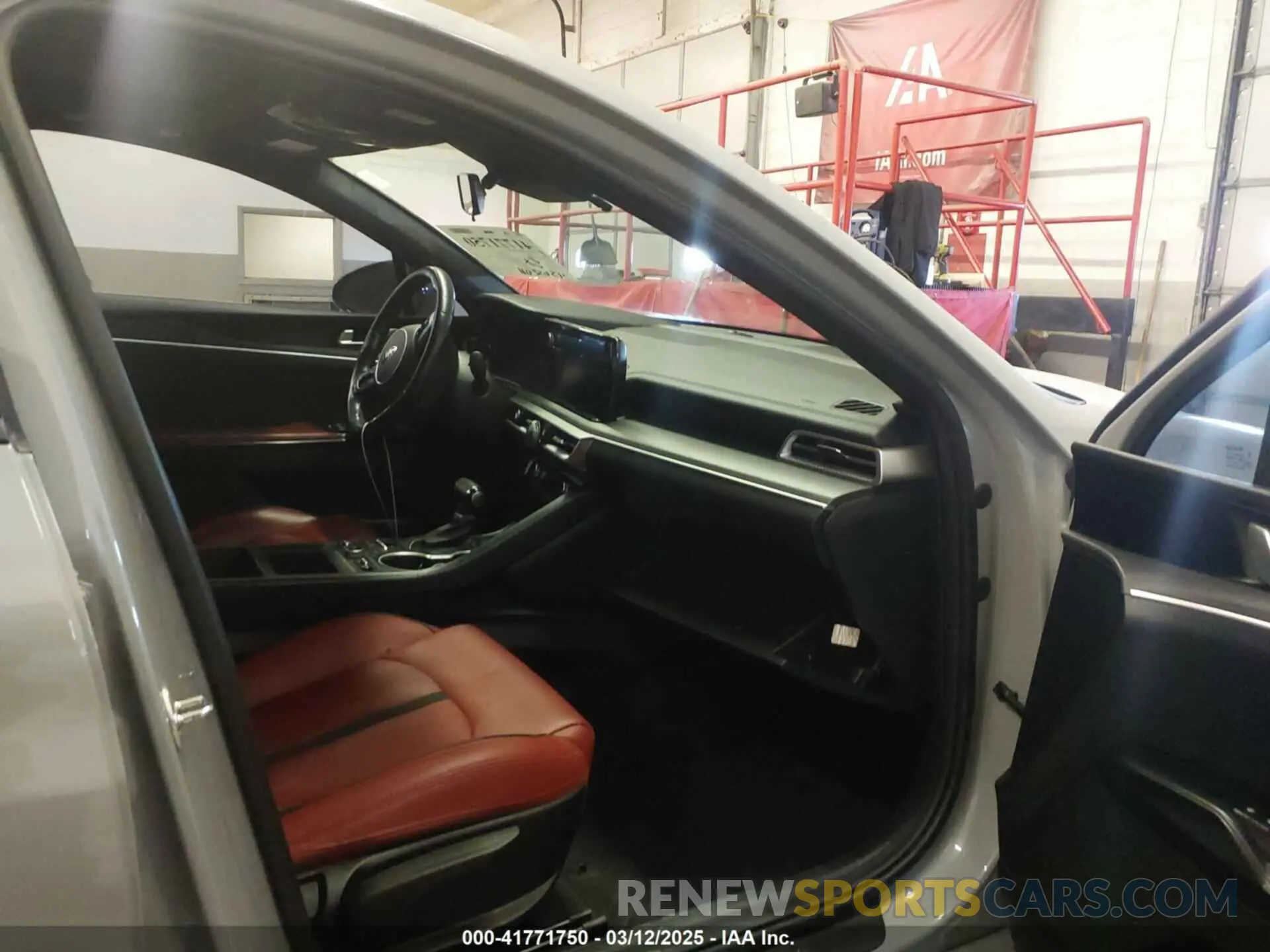 5 fotografías del automóvil dañado 5XXG64J23MG031199 KIA K5 2021