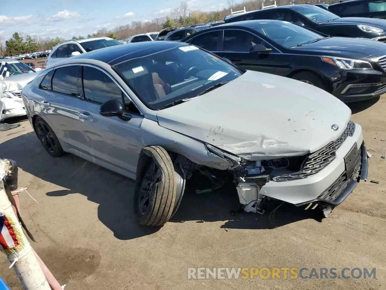 4 fotografías del automóvil dañado 5XXG64J23MG050058 KIA K5 2021