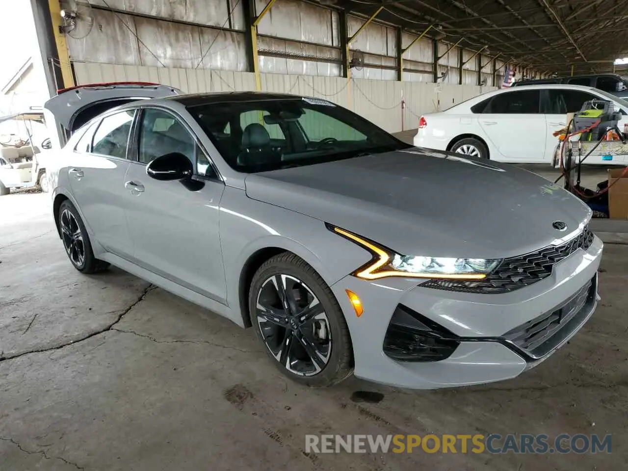 4 fotografías del automóvil dañado 5XXG64J23MG062596 KIA K5 2021