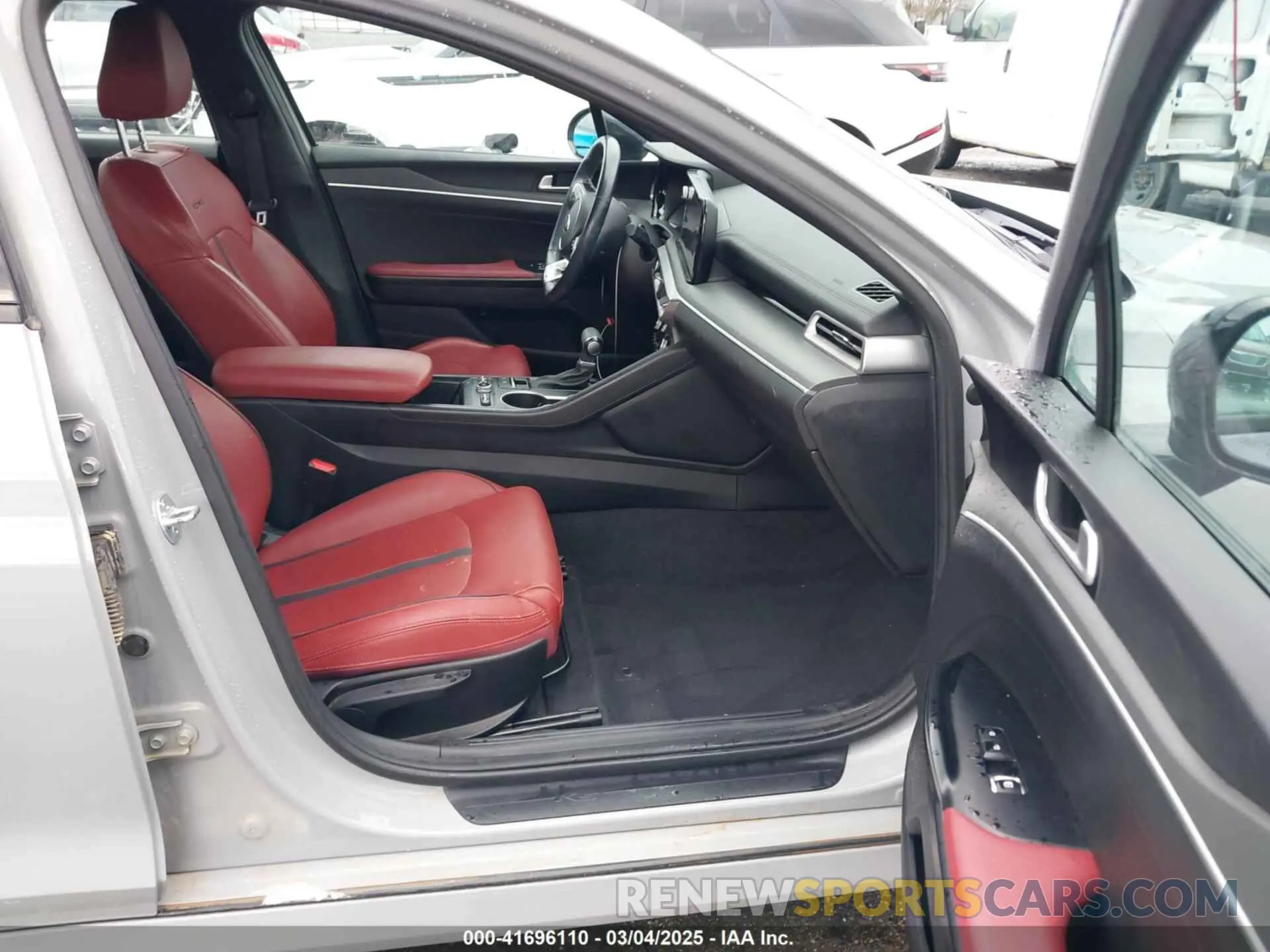 5 fotografías del automóvil dañado 5XXG64J23MG069905 KIA K5 2021
