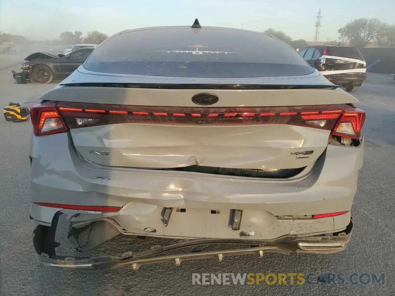 6 fotografías del automóvil dañado 5XXG64J23MG074764 KIA K5 2021