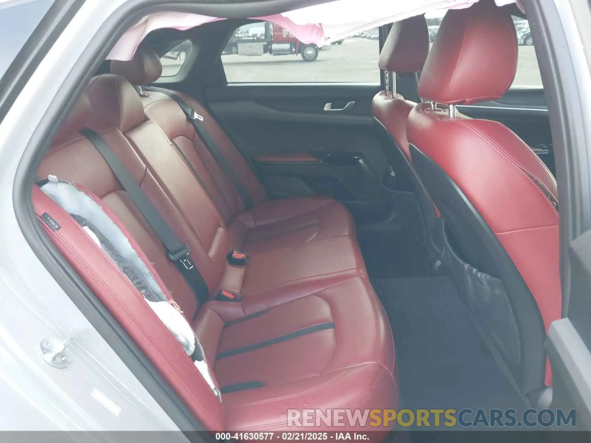 8 fotografías del automóvil dañado 5XXG64J23MG080595 KIA K5 2021