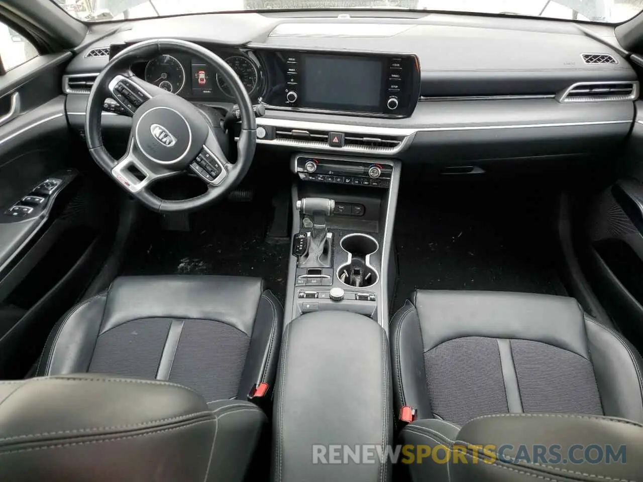 8 fotografías del automóvil dañado 5XXG64J24MG049758 KIA K5 2021