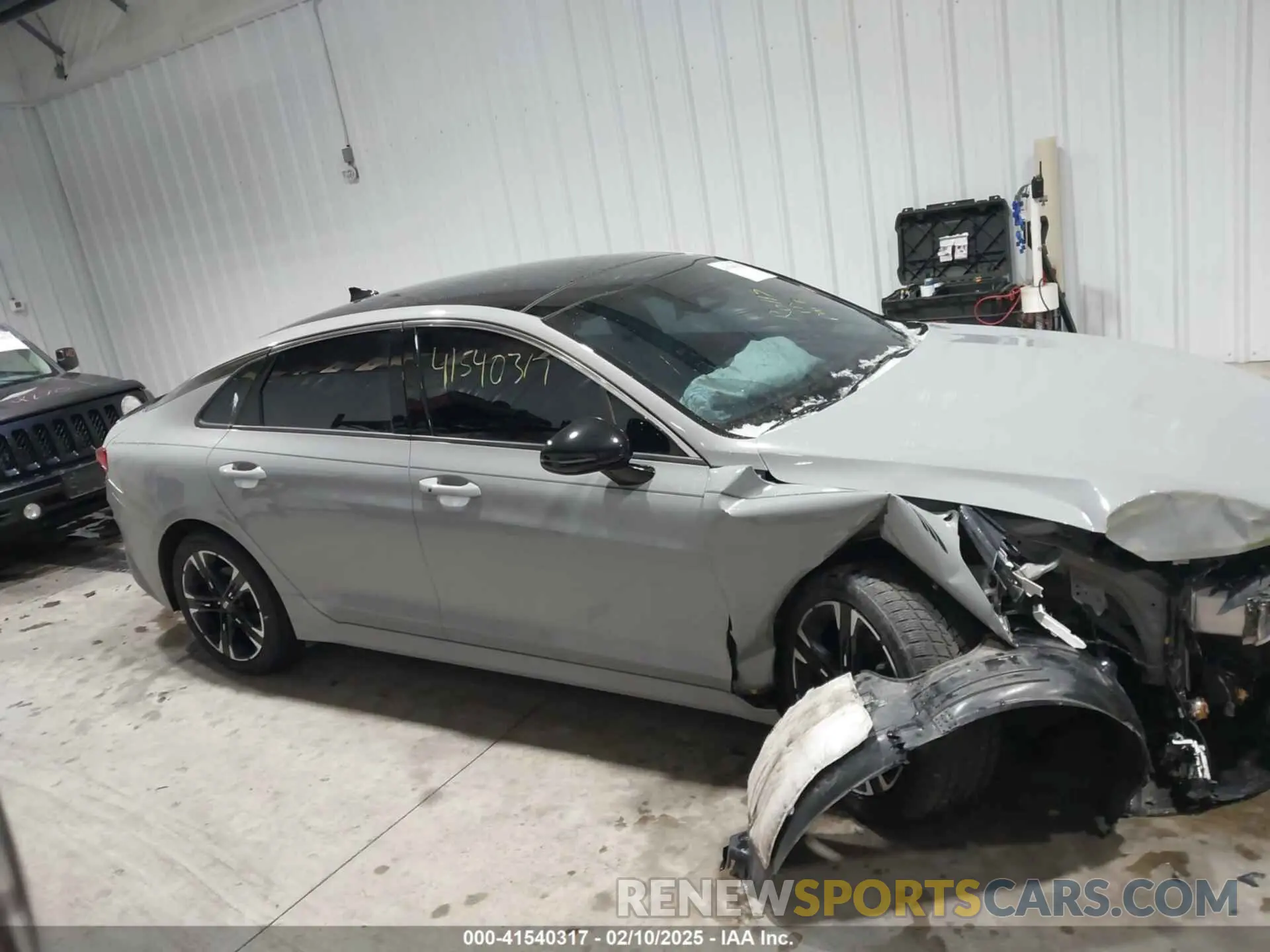 14 fotografías del automóvil dañado 5XXG64J25MG018566 KIA K5 2021