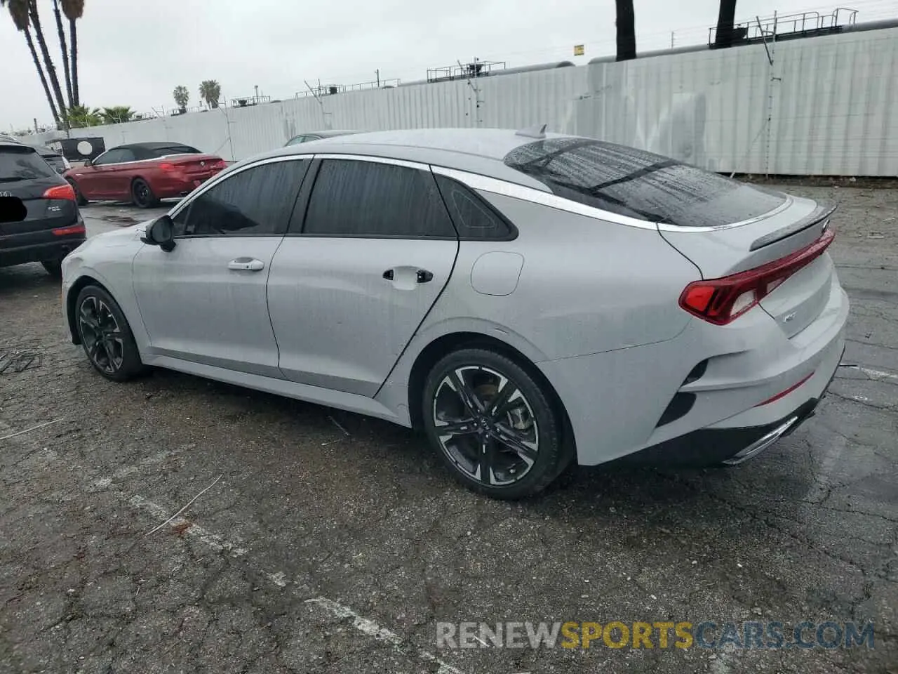 2 fotografías del automóvil dañado 5XXG64J25MG051146 KIA K5 2021
