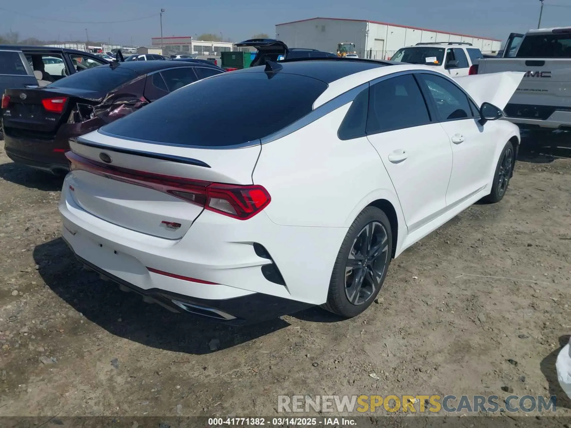 4 fotografías del automóvil dañado 5XXG64J26MG044951 KIA K5 2021