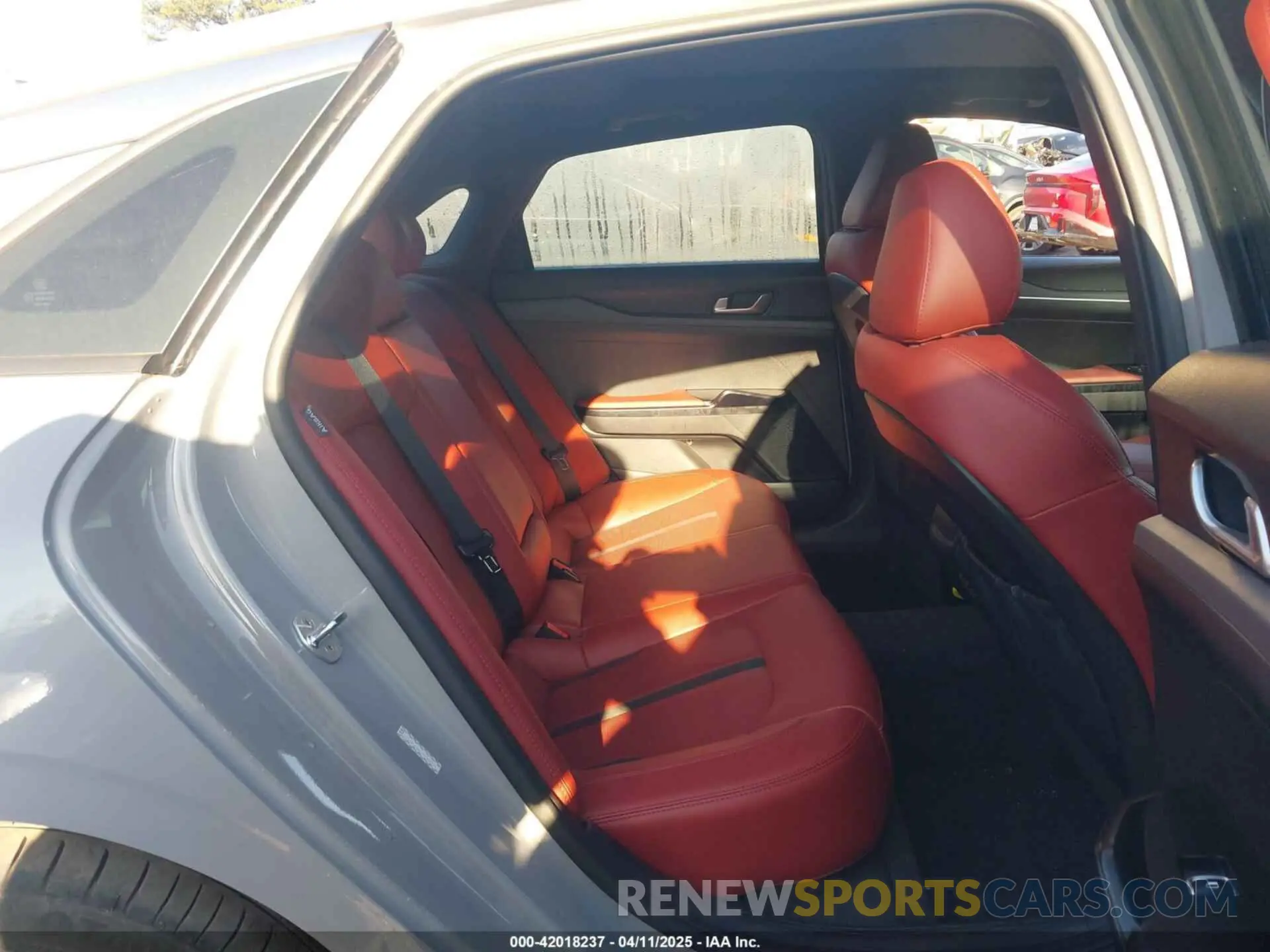 8 fotografías del automóvil dañado 5XXG64J26MG048773 KIA K5 2021