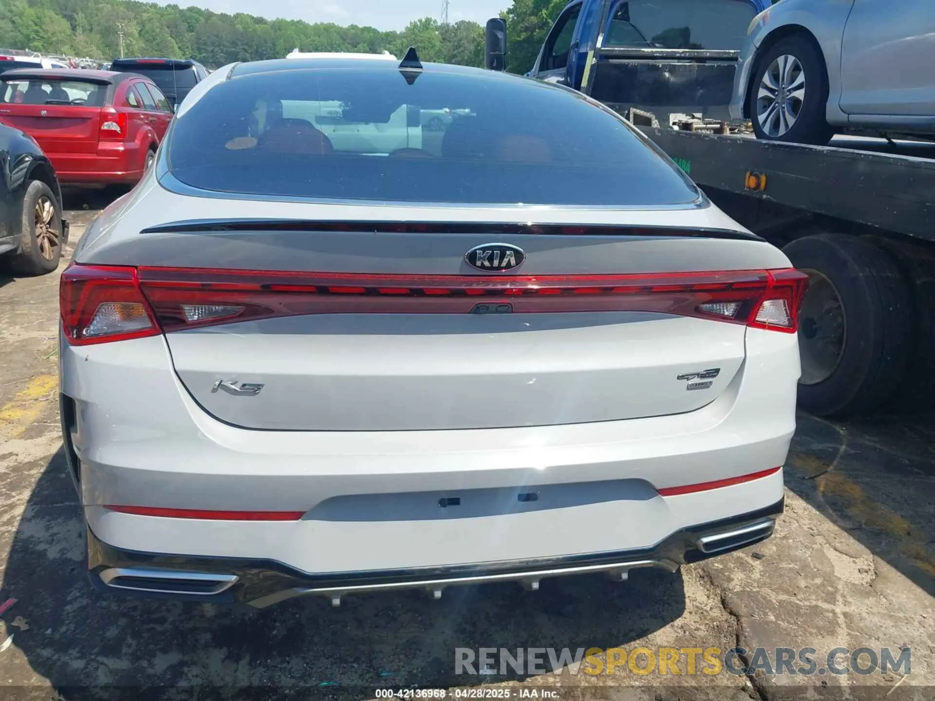16 fotografías del automóvil dañado 5XXG64J26MG070398 KIA K5 2021