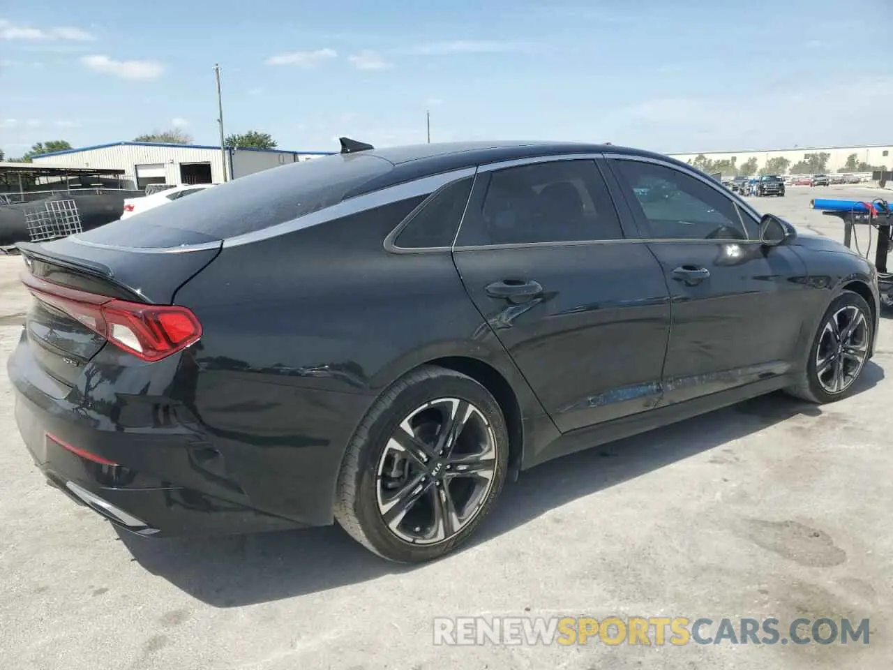 3 fotografías del automóvil dañado 5XXG64J27MG003499 KIA K5 2021