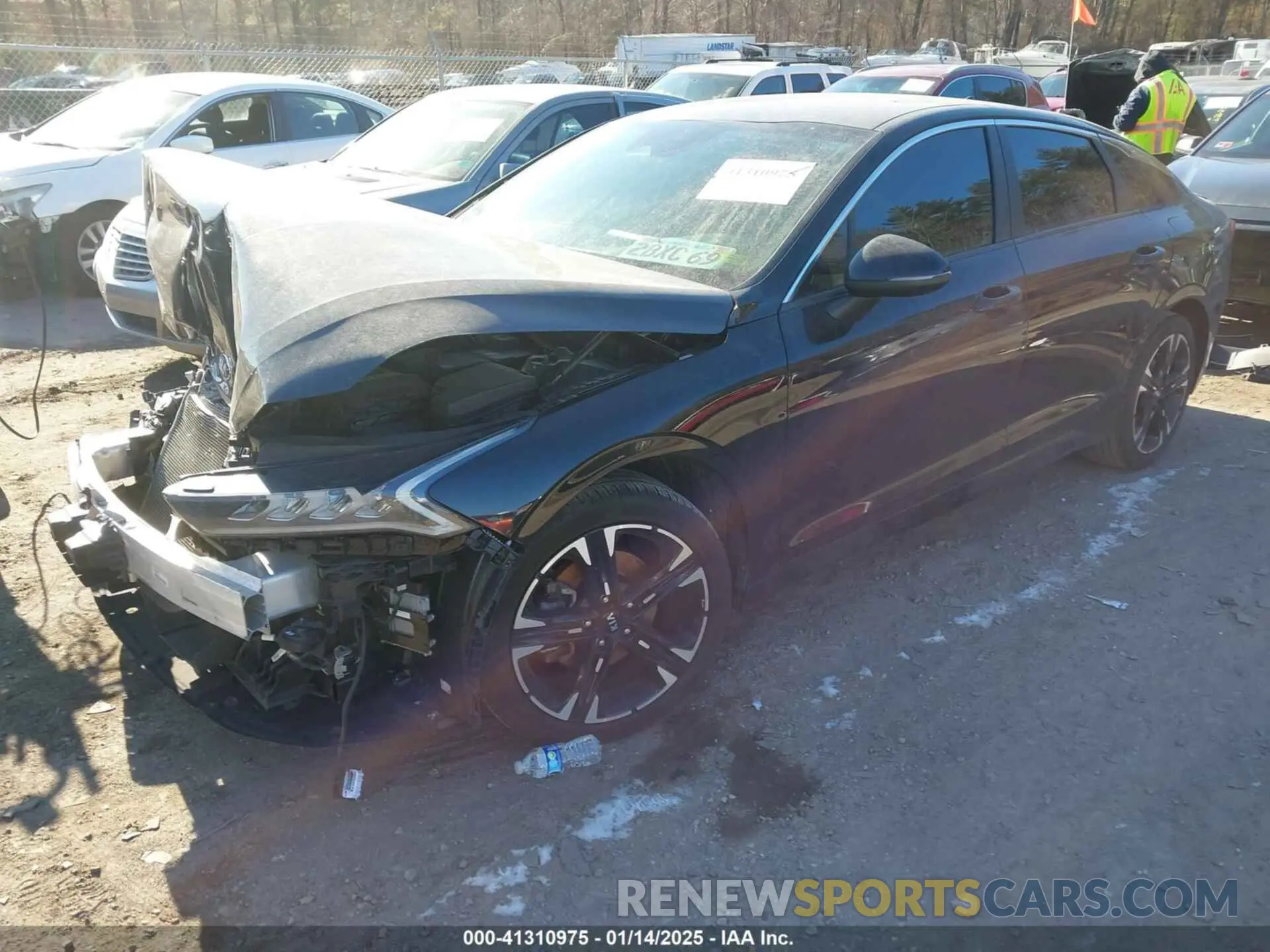 2 fotografías del automóvil dañado 5XXG64J28MG016827 KIA K5 2021