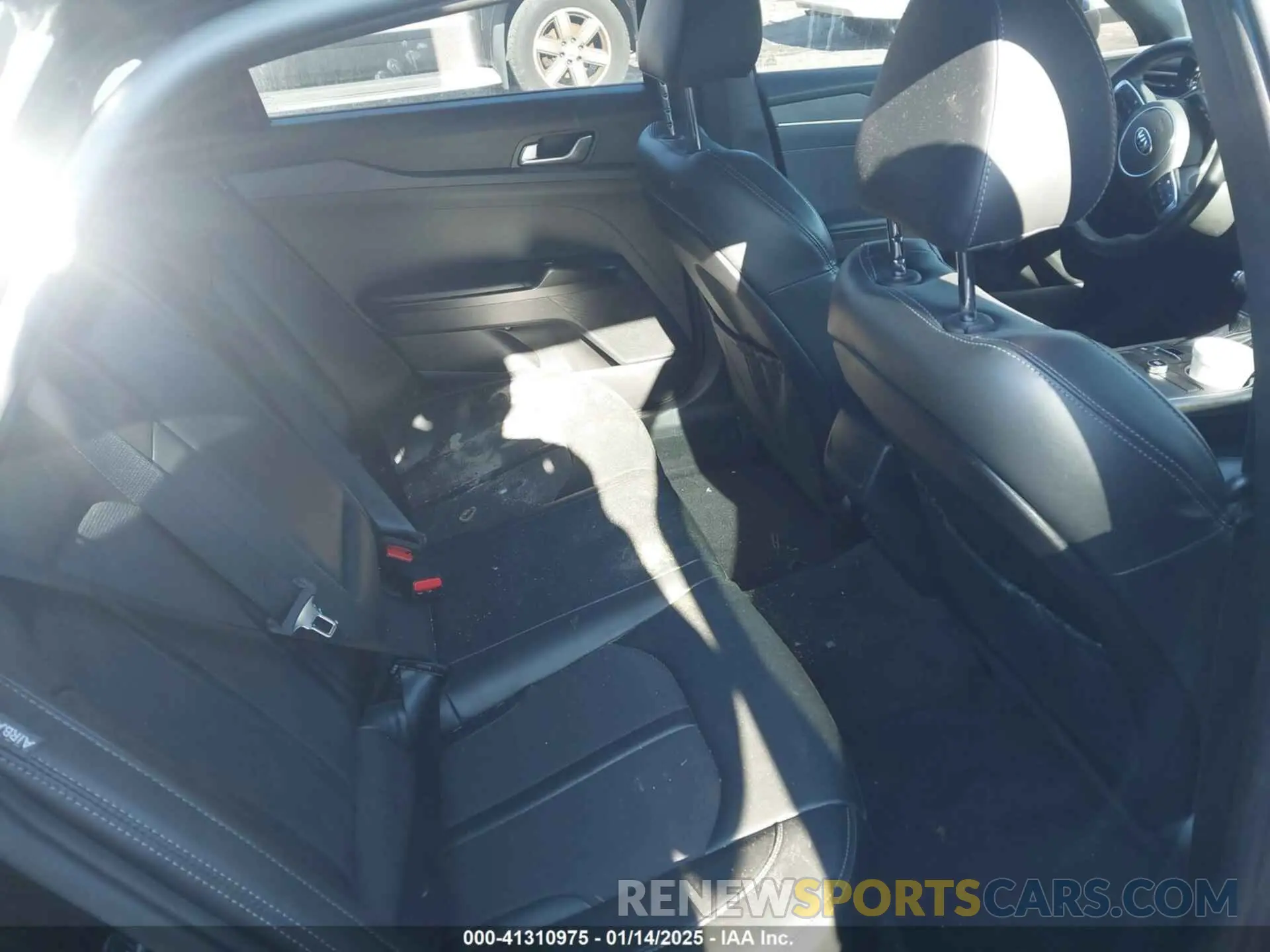 8 fotografías del automóvil dañado 5XXG64J28MG016827 KIA K5 2021