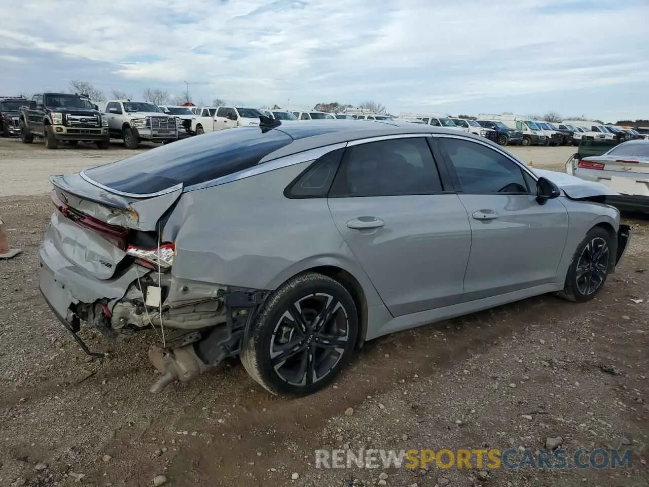 3 fotografías del automóvil dañado 5XXG64J28MG025348 KIA K5 2021