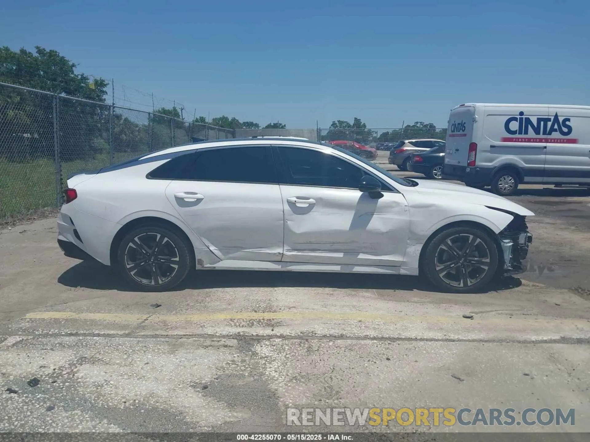 14 fotografías del automóvil dañado 5XXG64J28MG076011 KIA K5 2021