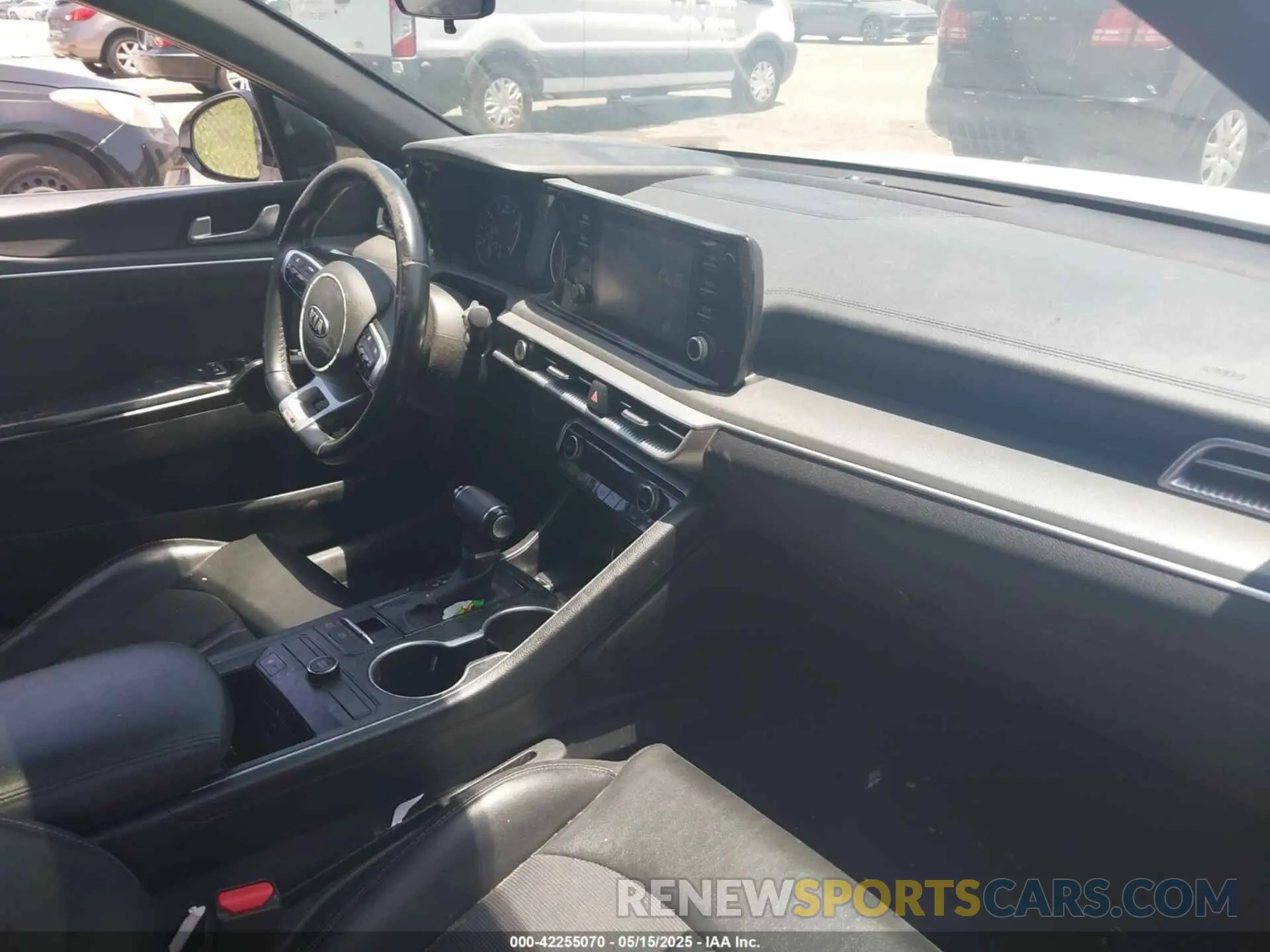 5 fotografías del automóvil dañado 5XXG64J28MG076011 KIA K5 2021