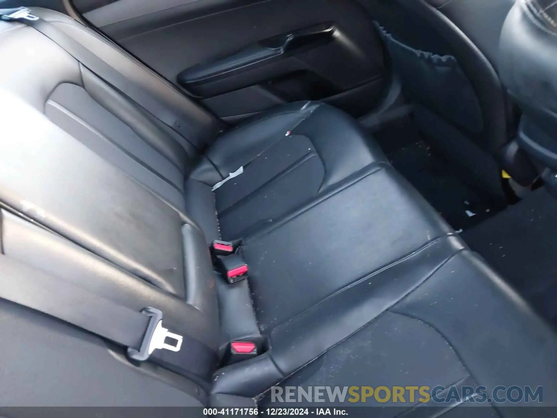 8 fotografías del automóvil dañado 5XXG64J2OMG059977 KIA K5 2021