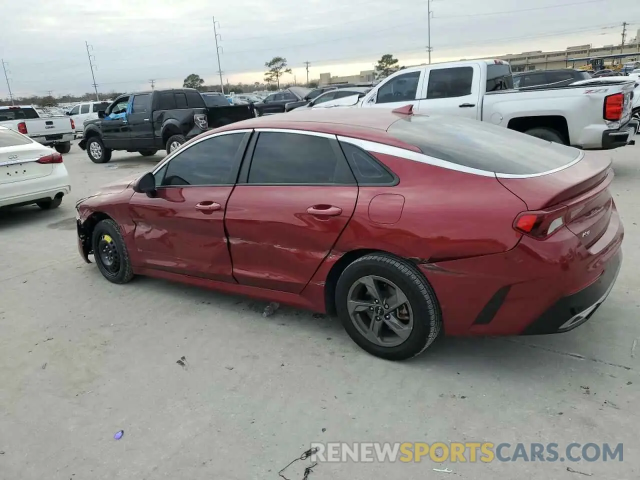 2 fotografías del automóvil dañado 5XXG14J20NG085334 KIA K5 2022