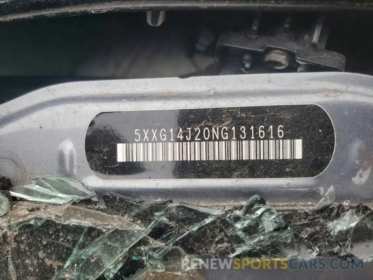 12 fotografías del automóvil dañado 5XXG14J20NG131616 KIA K5 2022