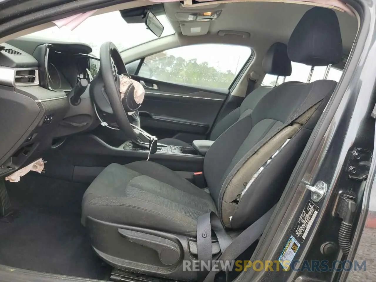 7 fotografías del automóvil dañado 5XXG14J20NG151669 KIA K5 2022