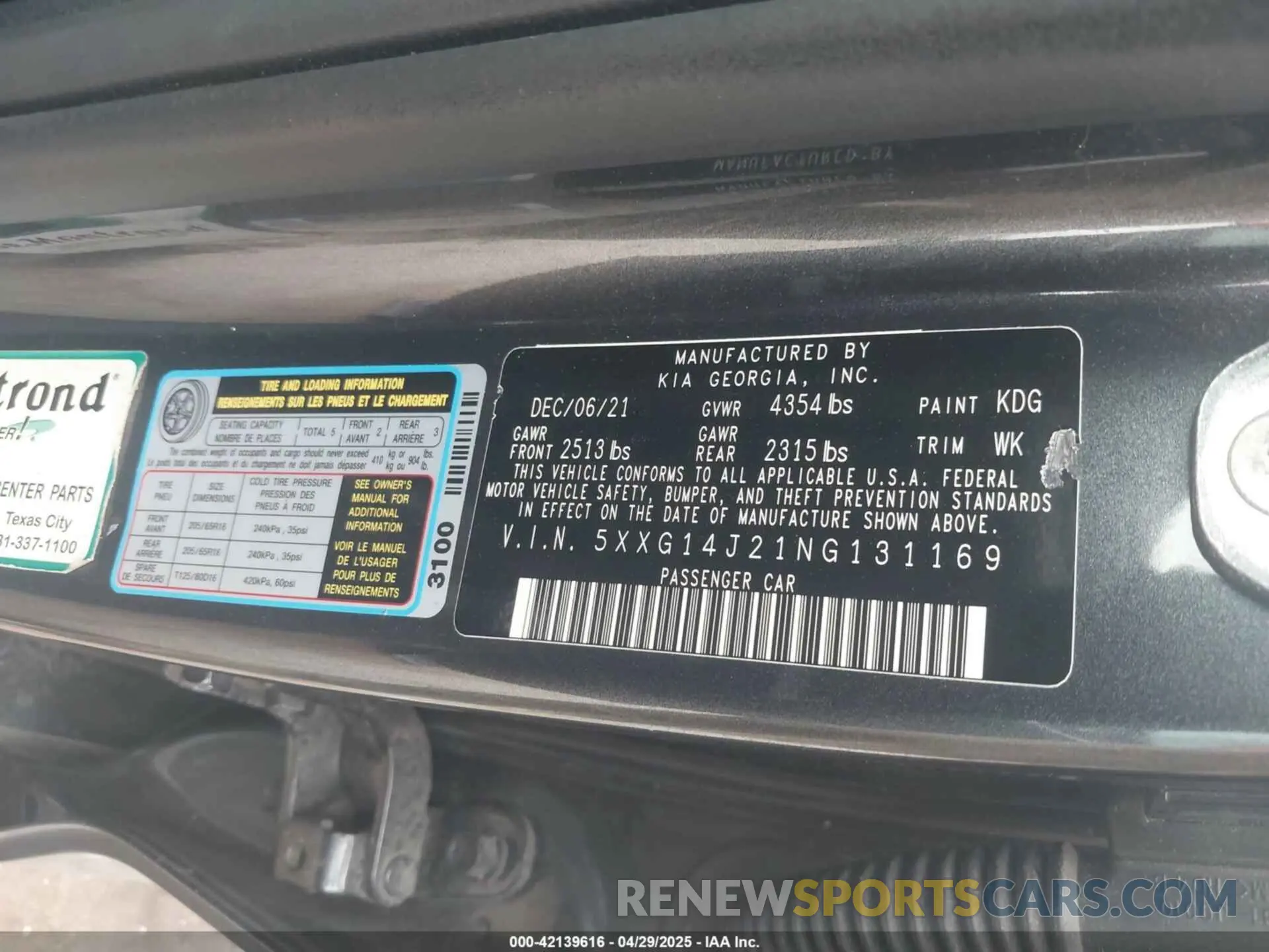 9 fotografías del automóvil dañado 5XXG14J21NG131169 KIA K5 2022