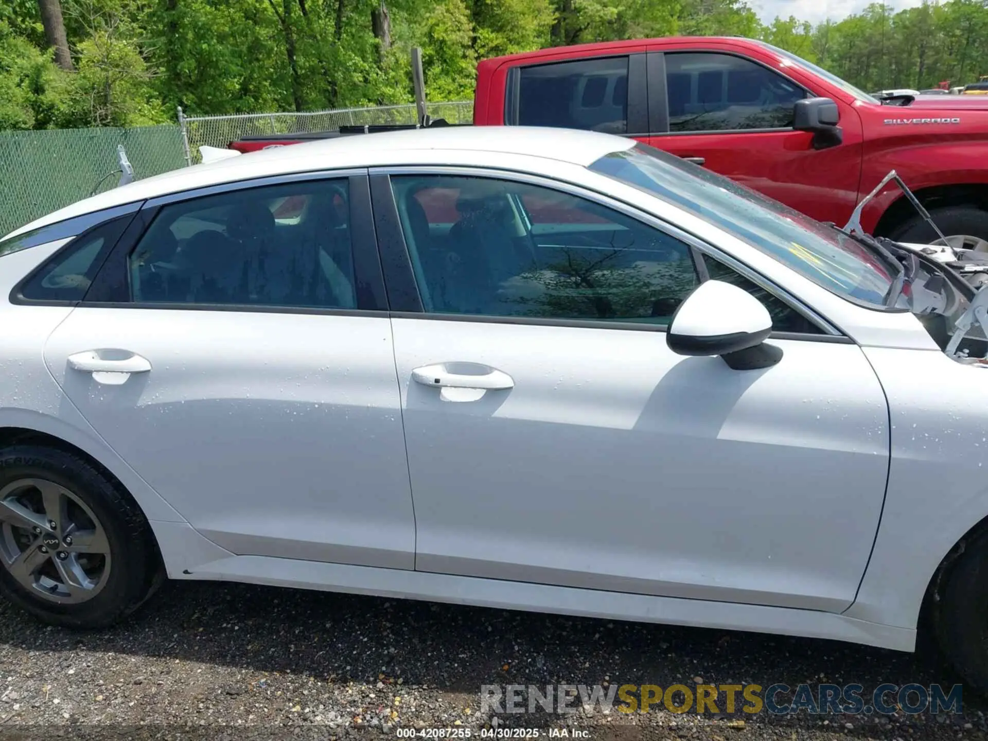 13 fotografías del automóvil dañado 5XXG14J21NG135013 KIA K5 2022