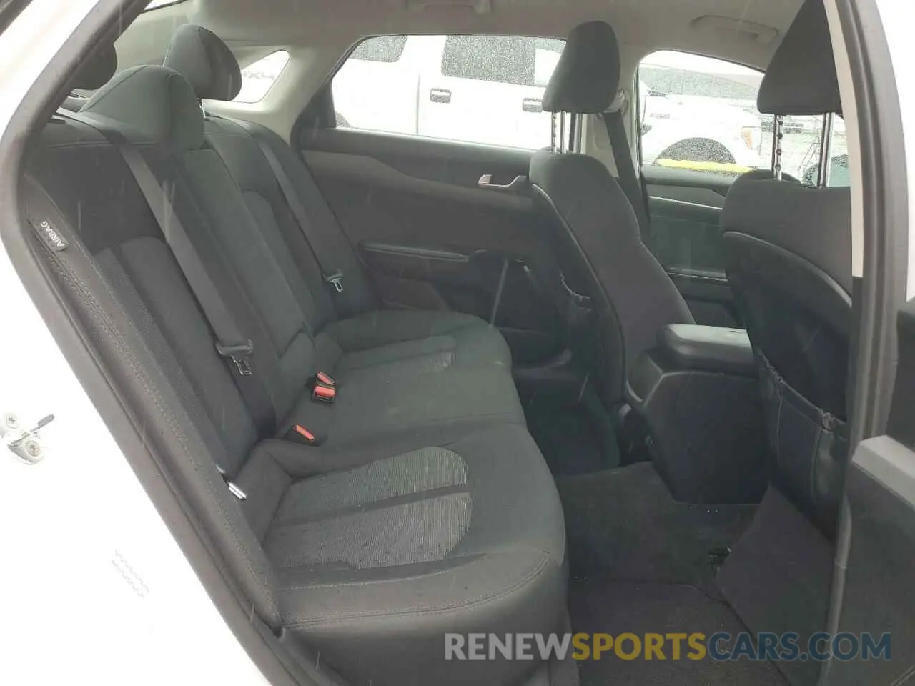 10 fotografías del automóvil dañado 5XXG14J21NG151096 KIA K5 2022