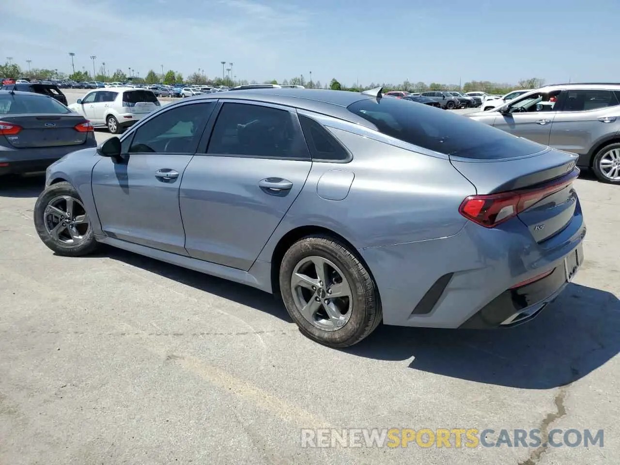 2 fotografías del automóvil dañado 5XXG14J23NG113207 KIA K5 2022