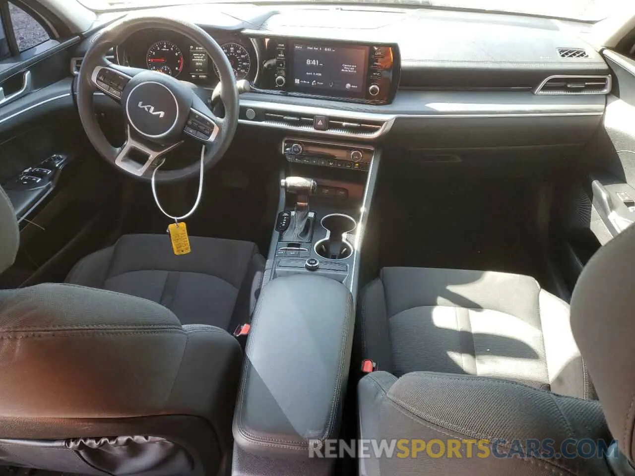 8 fotografías del automóvil dañado 5XXG14J23NG144568 KIA K5 2022