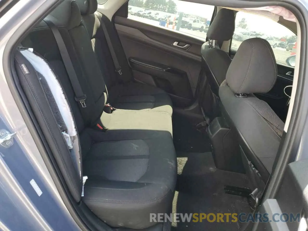 11 fotografías del automóvil dañado 5XXG14J24NG132185 KIA K5 2022